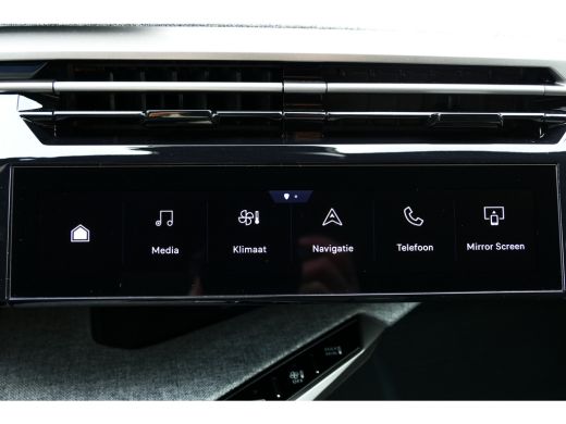 Peugeot 3008 1.2 HYBRID 136PK GT EXCLUSIVE AUTOMAAT / NAVI / CLIMA / PDC / 19"LMV / CAMERA V+A / PANO.DAK / EL... ActivLease financial lease