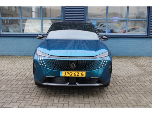 Peugeot 3008 1.2 Hybrid 145 GT | Achterbank in delen neerklapbaar | Achterbank verwarmd | Achteruitrijcamera ActivLease financial lease