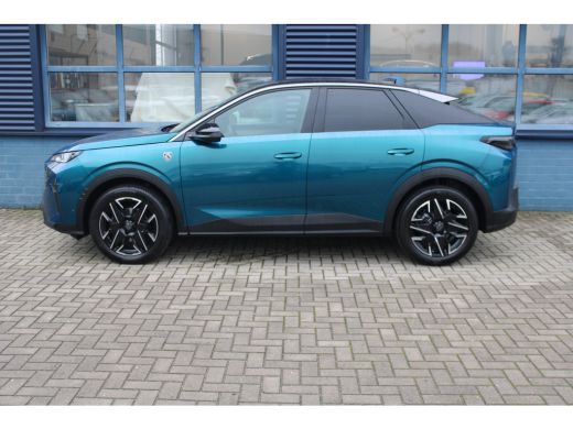 Peugeot 3008 1.2 Hybrid 145 GT | Achterbank in delen neerklapbaar | Achterbank verwarmd | Achteruitrijcamera ActivLease financial lease