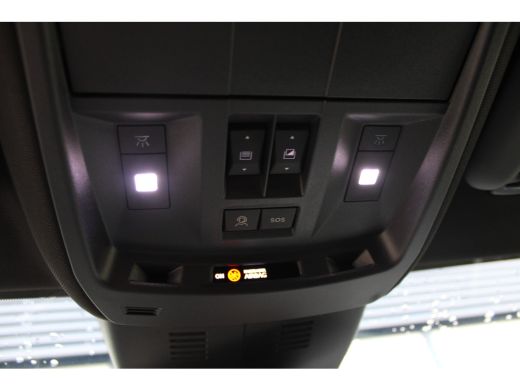 Peugeot 3008 1.2 Hybrid 145 GT | Achterbank in delen neerklapbaar | Achterbank verwarmd | Achteruitrijcamera ActivLease financial lease