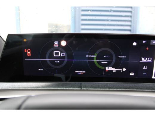 Peugeot 3008 1.2 Hybrid 145 GT | Achterbank in delen neerklapbaar | Achterbank verwarmd | Achteruitrijcamera ActivLease financial lease