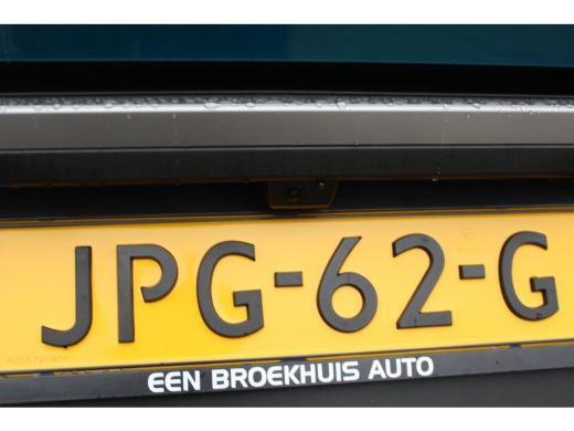 Peugeot 3008 1.2 Hybrid 145 GT | Achterbank in delen neerklapbaar | Achterbank verwarmd | Achteruitrijcamera ActivLease financial lease