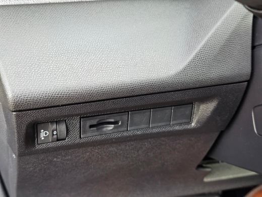 Peugeot 308 SW 1.2 Hybrid 145 e-DCS6 Allure Adaptive Cruise Control | 360-Graden Camera | Navigatie ActivLease financial lease