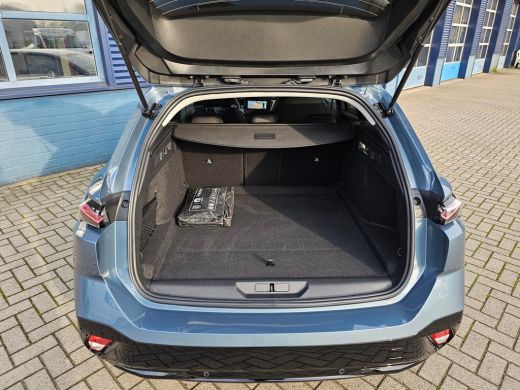 Peugeot 308 SW 1.2 Hybrid 145 e-DCS6 Allure Adaptive Cruise Control | 360-Graden Camera | Navigatie ActivLease financial lease