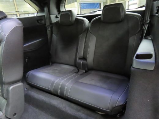 Peugeot 5008 1.6 Plug-in Hybrid 195 GT | Automaat | Panorama/schuifdak | Luxe stoelen | Origineel NL auto | 7... ActivLease financial lease