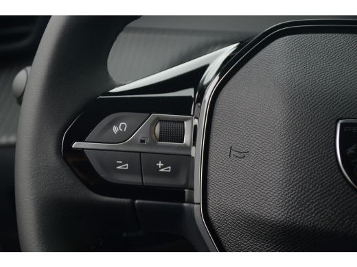Peugeot e-208 Business | Elektrische parkeerrem | Elektrische parkeerrem | Extra getinte achterste zijruiten en... ActivLease financial lease