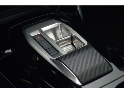 Peugeot e-208 Business | Elektrische parkeerrem | Elektrische parkeerrem | Extra getinte achterste zijruiten en... ActivLease financial lease