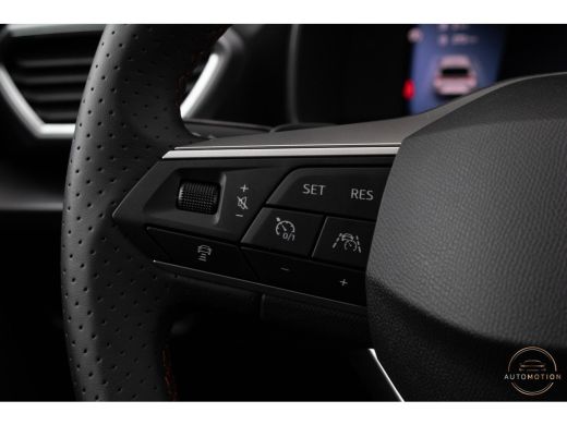 Seat Leon 1.4 TSI eHybrid PHEV FR Business Intense PANO CAMERA ACC SFEER ActivLease financial lease