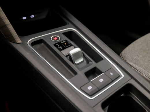 Seat Leon 1.5 TSI Xcellence Sport 150Pk Automaat (VIRTUAL COCKPIT, APPLE CARPLAY, GROOT NAVI, STUUR/STOELVE... ActivLease financial lease