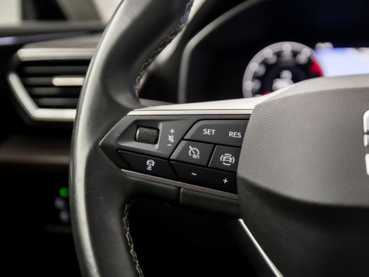 Seat Leon 1.5 TSI Xcellence Sport 150Pk Automaat (VIRTUAL COCKPIT, APPLE CARPLAY, GROOT NAVI, STUUR/STOELVE... ActivLease financial lease