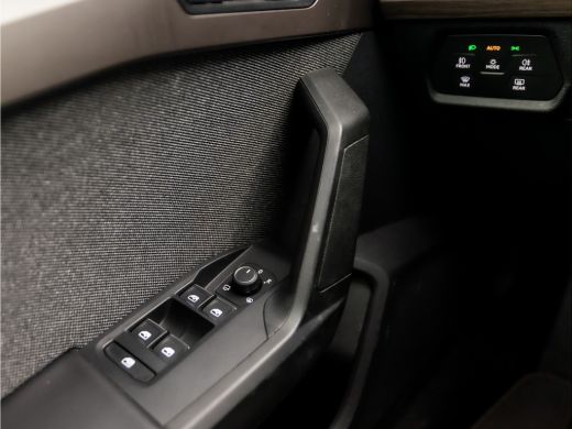 Seat Leon 1.5 TSI Xcellence Sport 150Pk Automaat (VIRTUAL COCKPIT, APPLE CARPLAY, GROOT NAVI, STUUR/STOELVE... ActivLease financial lease