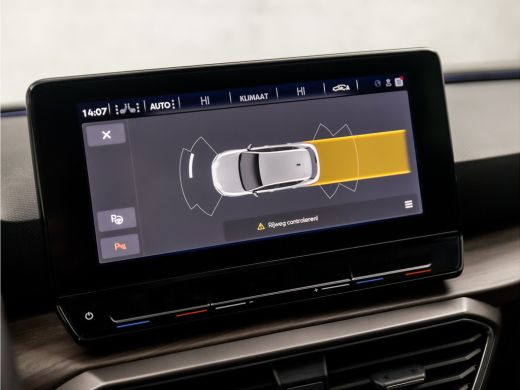 Seat Leon 1.5 TSI Xcellence Sport 150Pk Automaat (VIRTUAL COCKPIT, APPLE CARPLAY, GROOT NAVI, STUUR/STOELVE... ActivLease financial lease