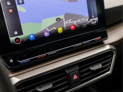 Seat Leon 1.5 TSI Xcellence Sport 150Pk Automaat (VIRTUAL COCKPIT, APPLE CARPLAY, GROOT NAVI, STUUR/STOELVE... ActivLease financial lease