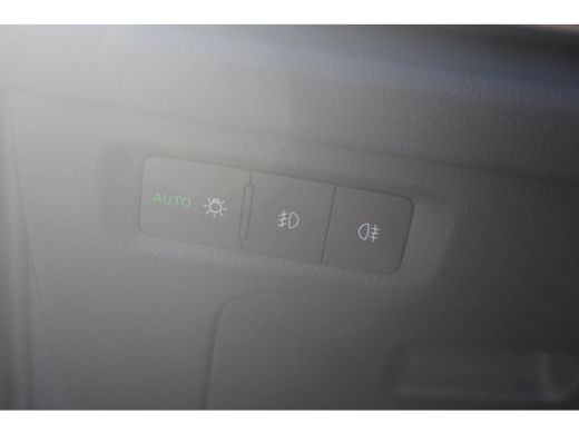 Skoda Octavia Combi Ambition iV 204PK PHEV | ACC | PDC Achter | Climate Control | Stoelverwarming voor ActivLease financial lease