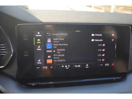 Skoda Octavia Combi Ambition iV 204PK PHEV | ACC | PDC Achter | Climate Control | Stoelverwarming voor ActivLease financial lease