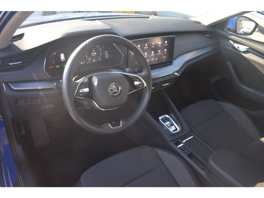 Skoda Octavia Combi Ambition iV 204PK PHEV | ACC | PDC Achter | Climate Control | Stoelverwarming voor ActivLease financial lease