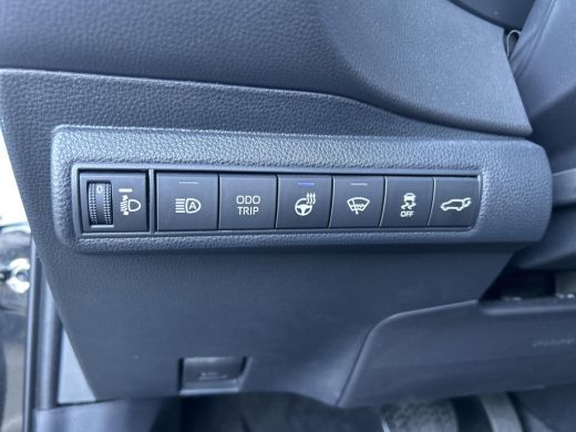 Toyota Corolla Touring Sports Hybrid 140 Dynamic ActivLease financial lease