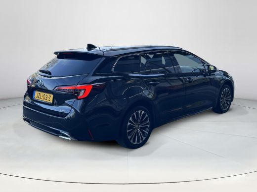 Toyota Corolla Touring Sports Hybrid 140 Dynamic ActivLease financial lease