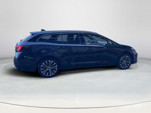 Toyota Corolla Touring Sports Hybrid 140 Dynamic ActivLease financial lease