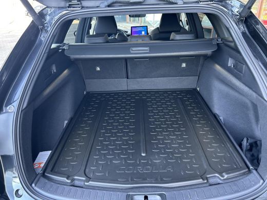 Toyota Corolla Touring Sports Hybrid 140 Dynamic ActivLease financial lease