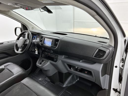Toyota ProAce Extra Range 75KWh / SOH 90% / 3Pers. / Navigatie / Airco / Bedrijfswagen inrichting / Apk 02-2027 ActivLease financial lease