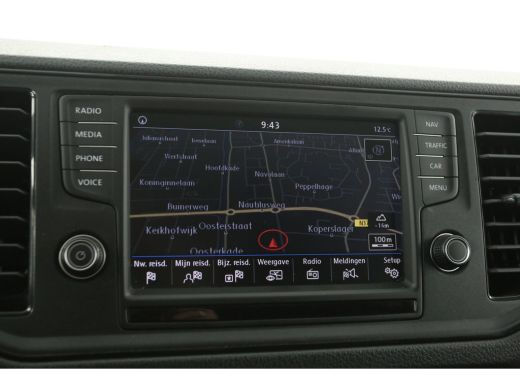 Volkswagen Crafter 2.0 TDI L3H2 | Airco | Cruise | Carplay | Parkeersens. | Traanplaat ActivLease financial lease