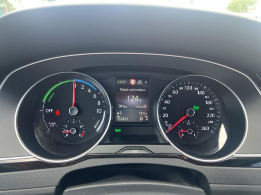 Volkswagen Passat Variant 1.4 TSI PHEV GTE Business | Trekhaak | LED | DAB | A.Camera | ActivLease financial lease