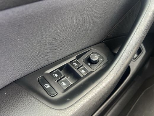 Volkswagen Passat Variant 1.4 TSI PHEV GTE Business | Trekhaak | LED | DAB | A.Camera | ActivLease financial lease