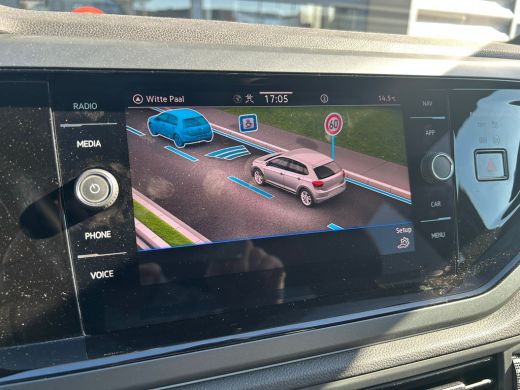 Volkswagen Polo 1.0 TSI 95 pk R-Line Business | Elektrische panoramadak | Achteruitrijcamera | Apple carplay | ActivLease financial lease