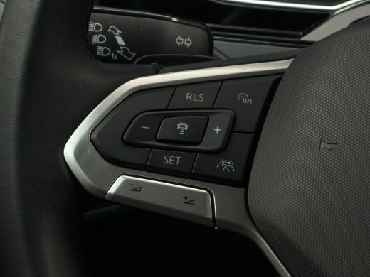 Volkswagen Polo 1.0 TSI R-Line Edition | Apple carplay | Cruise control adaptief | Stoelverwarming | Climatronic | ActivLease financial lease