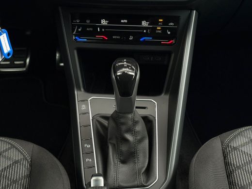 Volkswagen Polo 1.0 TSI R-Line Edition | Apple carplay | Cruise control adaptief | Stoelverwarming | Climatronic | ActivLease financial lease