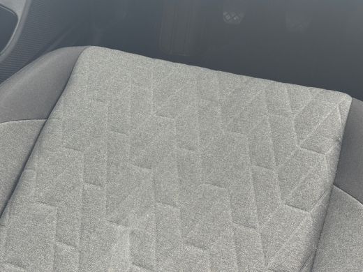 Volkswagen T-Cross 1.0 95pk TSI Life Edition Achteruitrijcamera | Verwarmbare voorstoelen | Parkeersensoren voor en ... ActivLease financial lease