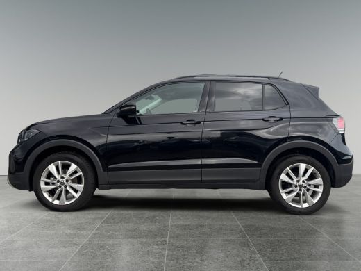 Volkswagen T-Cross 1.0 95pk TSI Life Edition Achteruitrijcamera | Verwarmbare voorstoelen | Parkeersensoren voor en ... ActivLease financial lease