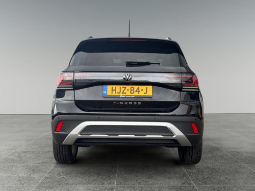 Volkswagen T-Cross 1.0 95pk TSI Life Edition Achteruitrijcamera | Verwarmbare voorstoelen | Parkeersensoren voor en ... ActivLease financial lease