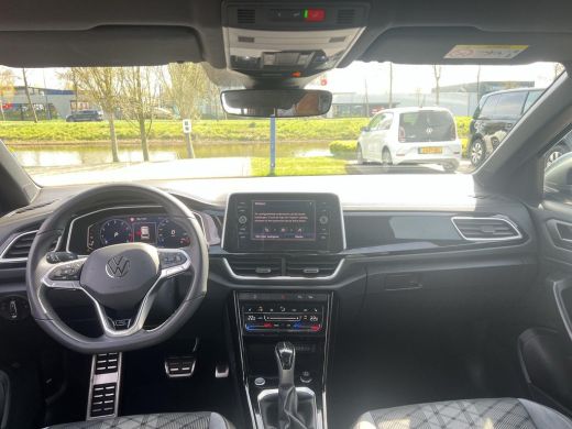 Volkswagen T-Roc 1.5 TSI R-Line | 150Pk | Stoelverwarming | Automaat | A.Camera | IQ.Drive | ActivLease financial lease