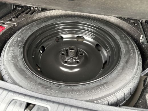 Volkswagen Tiguan 1.5 TSI R-Line Business | Black Style | Panodak | Elk. A-klep | IQ Light | Prijs Rijklaar!! ActivLease financial lease