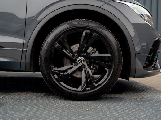 Volkswagen Tiguan 1.5 TSI R-Line Business | Black Style | Panodak | Elk. A-klep | IQ Light | Prijs Rijklaar!! ActivLease financial lease