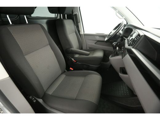 Volkswagen Transporter T6.1 2.0 TDI 150PK L1H1 | Aut. | Airco | Adap. Cruise | Carplay | Parkeersens. | Stoelverw. ActivLease financial lease