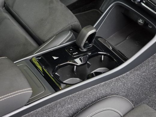 Volvo  EX40 Single Motor Extended Range Ultra 82 kWh | Harman/Kardon | 360 Cam | Pano | Memory | Pilot Assist ActivLease financial lease