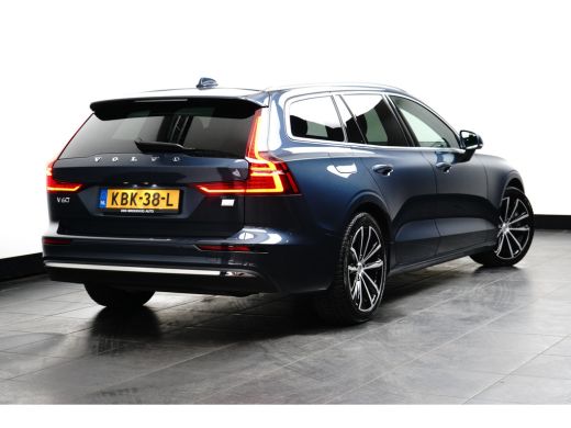 Volvo  V60 T6 Recharge AWD Core Bright | Long Range | Camera | Keyless | Stoelverwarming | Google | 18" | St... ActivLease financial lease