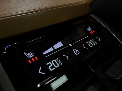 Volvo  V90 T4 Aut. Inscription Luxury | Vol! | Trekhaak | Stoelventilatie | Schuifdak | 360&deg; Camera | Head-U... ActivLease financial lease