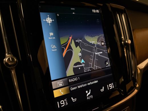 Volvo  V90 T4 Aut. Inscription Luxury | Vol! | Trekhaak | Stoelventilatie | Schuifdak | 360&deg; Camera | Head-U... ActivLease financial lease