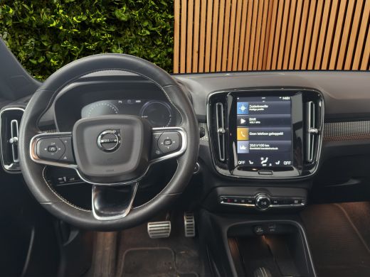 Volvo  XC40 1.5 T5 Recharge R-Design | Panoramadak | 360 Camera | Harman/Kardon | Adaptive Cruise | BLIS ActivLease financial lease