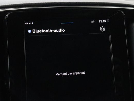 Volvo  XC40 Recharge P8 AWD R-Design | SOH 92% | Stoel & stuurverwarming | Trekhaak | Warmtepomp | Leder/Alca... ActivLease financial lease