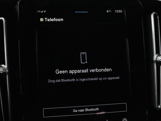 Volvo  XC40 Recharge P8 AWD R-Design | SOH 92% | Stoel & stuurverwarming | Trekhaak | Warmtepomp | Leder/Alca... ActivLease financial lease