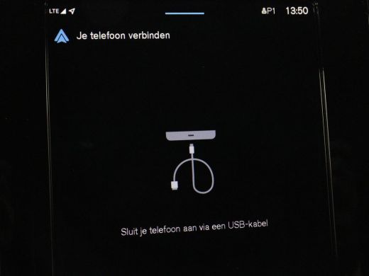 Volvo  XC40 Recharge P8 AWD R-Design | SOH 92% | Stoel & stuurverwarming | Trekhaak | Warmtepomp | Leder/Alca... ActivLease financial lease