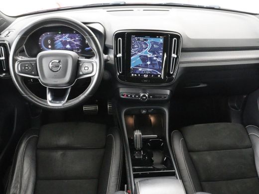 Volvo  XC40 Recharge P8 AWD R-Design | SOH 92% | Stoel & stuurverwarming | Trekhaak | Warmtepomp | Leder/Alca... ActivLease financial lease