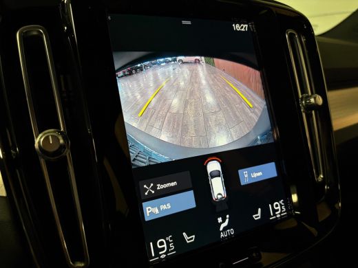 Volvo  XC40 T4 Recharge Plus Dark | Harman Kardon | Michelin All Season | Bestuurdersstoel elektrisch geheuge... ActivLease financial lease