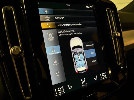 Volvo  XC40 T4 Recharge Plus Dark | Harman Kardon | Michelin All Season | Bestuurdersstoel elektrisch geheuge... ActivLease financial lease