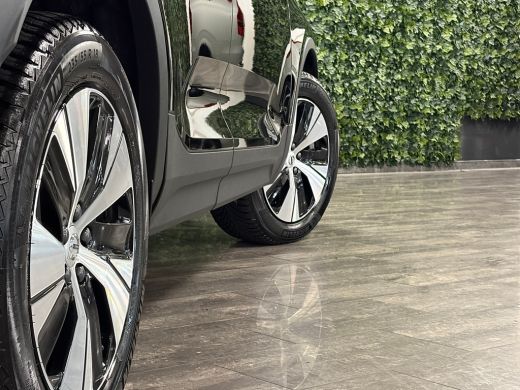 Volvo  XC40 T4 Recharge Plus Dark | Harman Kardon | Michelin All Season | Bestuurdersstoel elektrisch geheuge... ActivLease financial lease